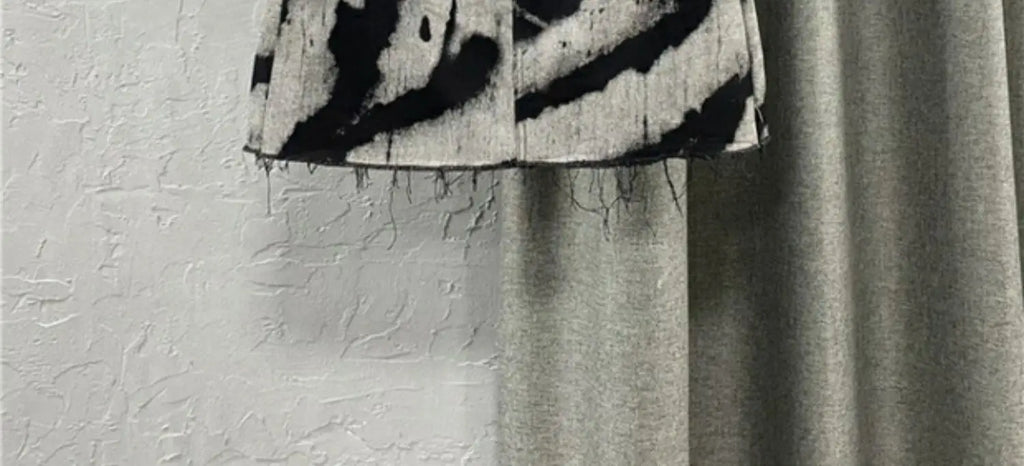 High Waist Slim Denim Skirt with Raw Edges