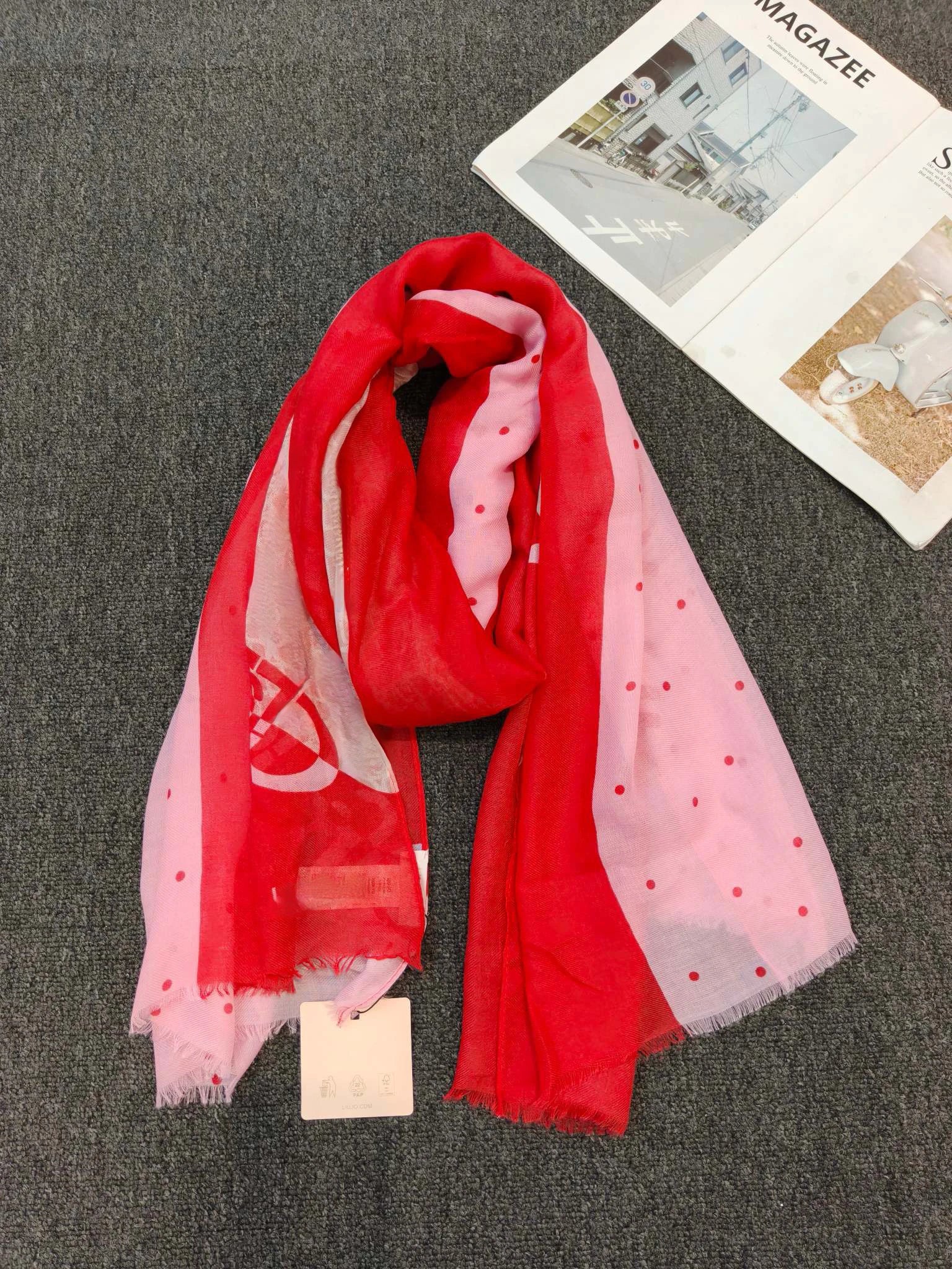 Versatile Print Scarf/Shawl