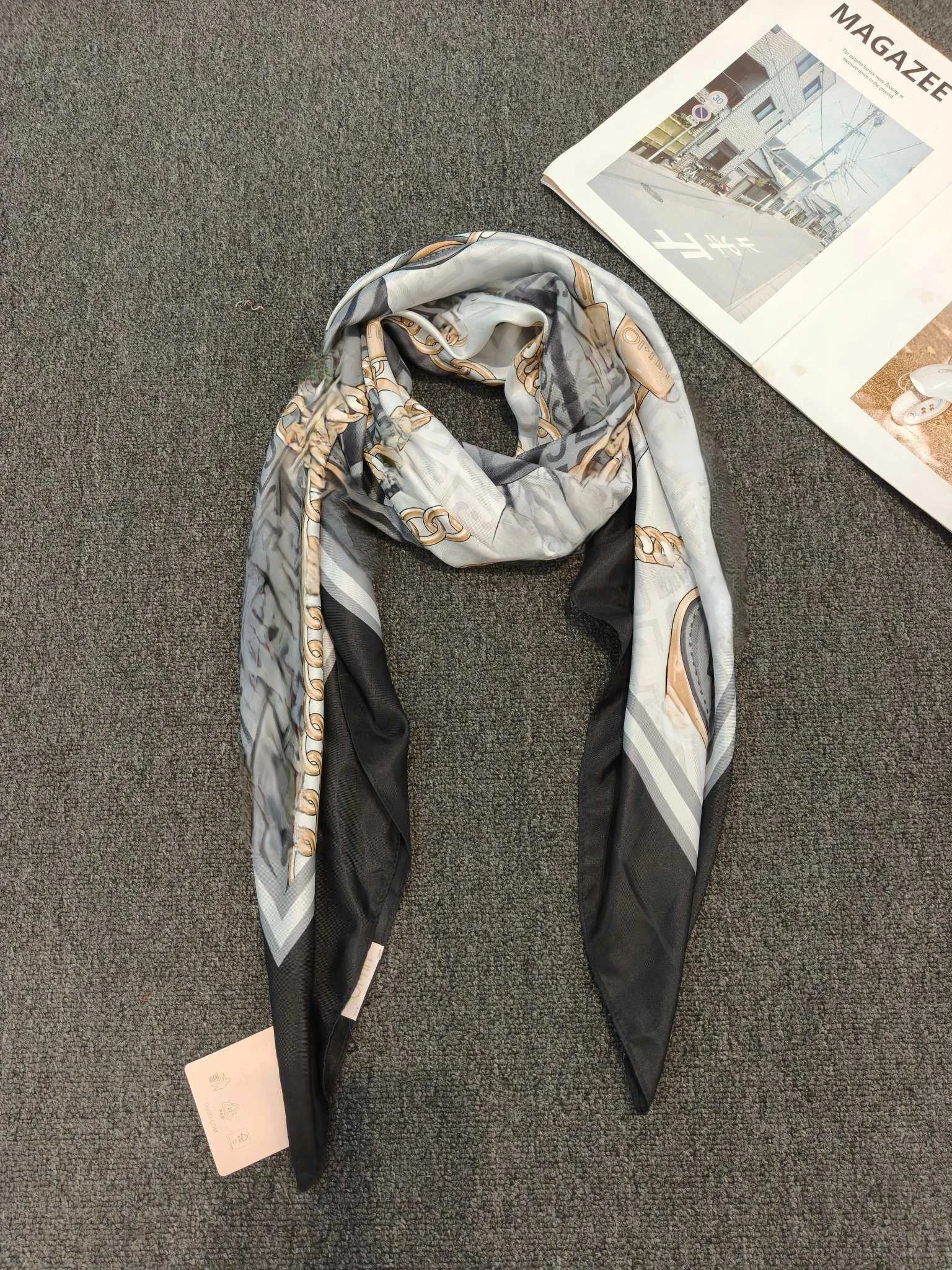 Versatile Print Scarf/Shawl