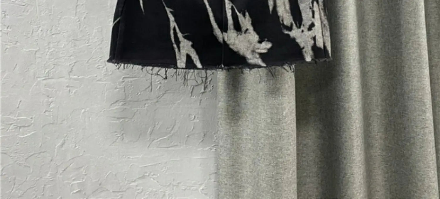 High Waist Slim Denim Skirt with Raw Edges