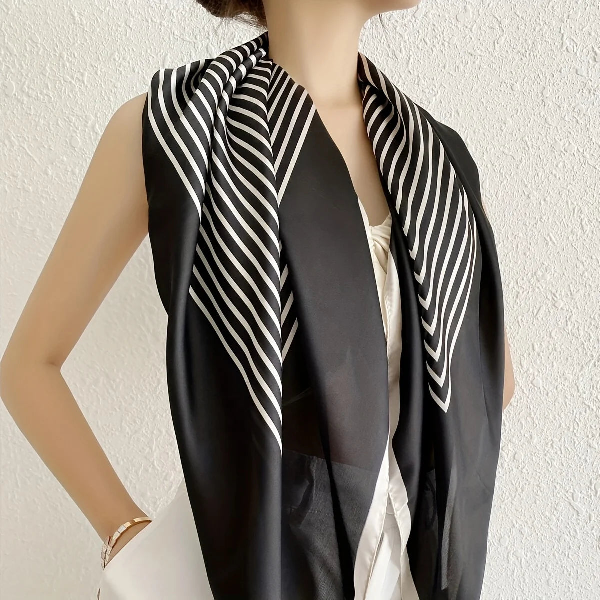 Black/White Elegant Striped Square Scarf